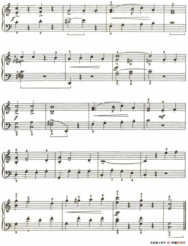 隆隆向前的弹药车