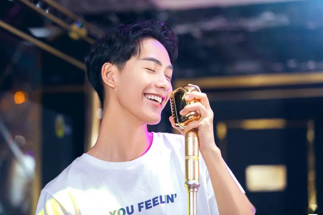 为了碎银几两为了三餐有汤什么歌