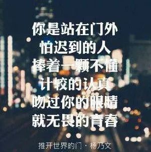 左手的泥呀右手的泥呀什么歌