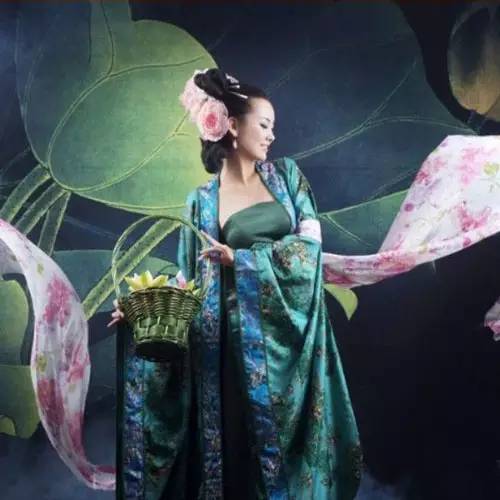 明明好像飞花什么歌