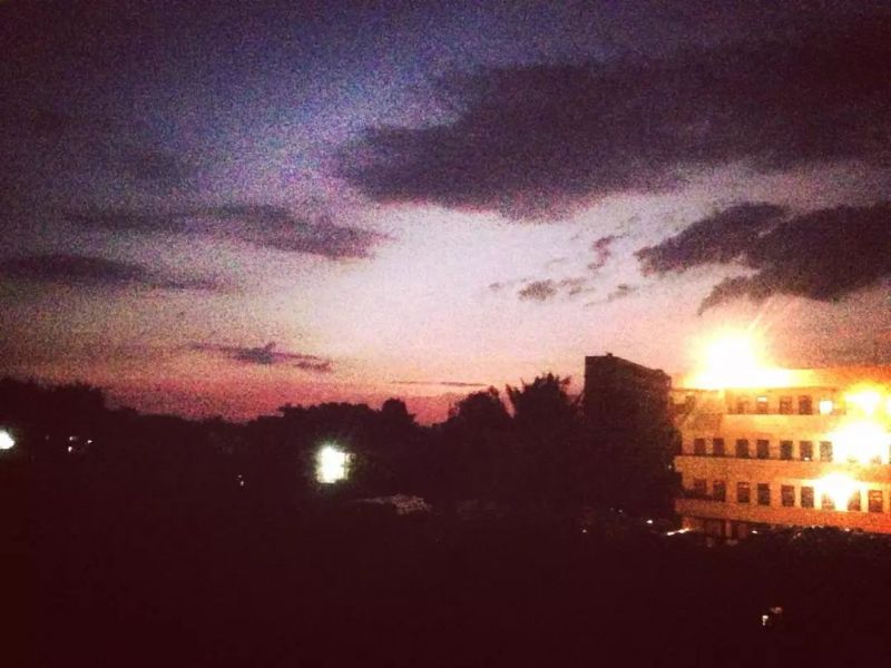 拥抱的温度只有你清楚是什么歌