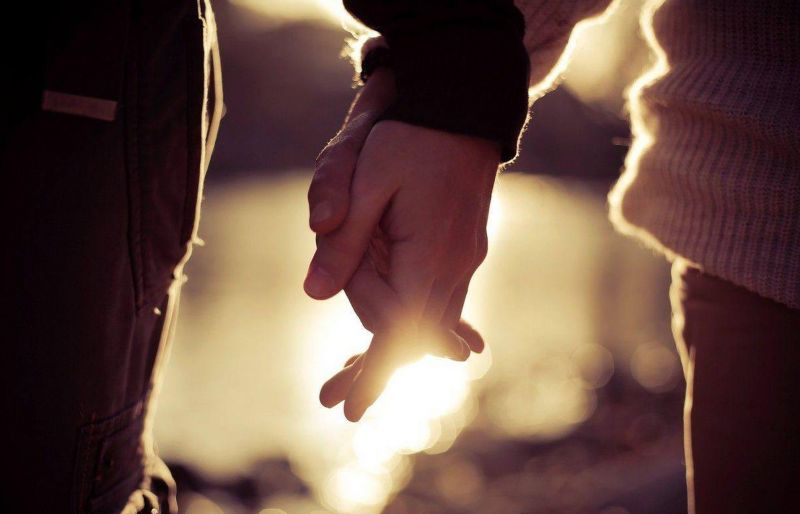 我愿意陪你翻过雪山穿越戈壁是什么歌