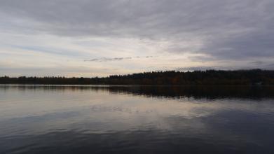 银色的小船摇摇晃晃是什么歌名