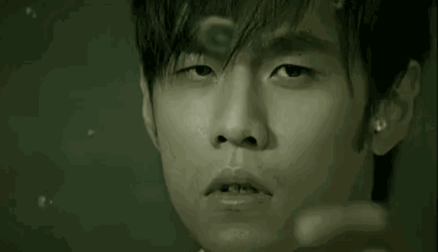 我唱这么走心却走不进你心里什么歌