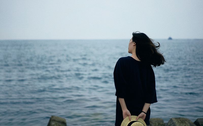 不要你离开,距离隔成海什么歌