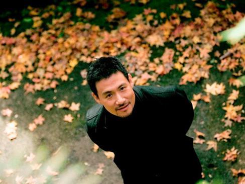 一起呼叫没有烦恼这是什么歌