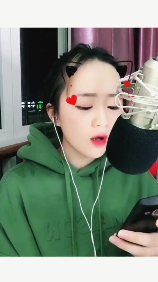 女低音适合唱什么歌曲