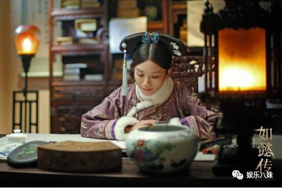 为何女人总是一往情深是什么歌