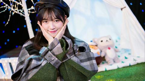 只有晚风轻拂着脸颊什么歌