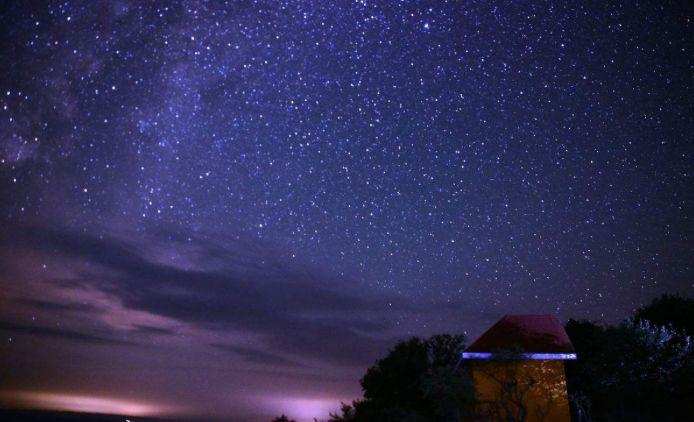 小火车的轮子转呀转是什么歌名