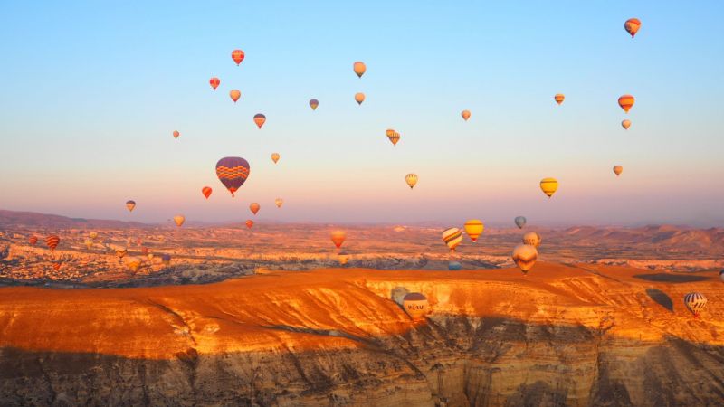 浪漫土耳其东京和巴黎是什么歌