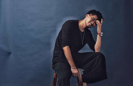 一阵风儿来,一个风儿来,是什么歌