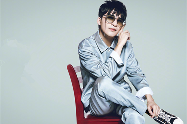 偷偷加的一颗糖什么歌曲