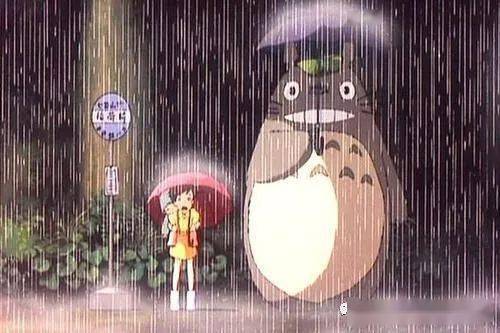 外面下着雨,我一个人淋雨是什么歌