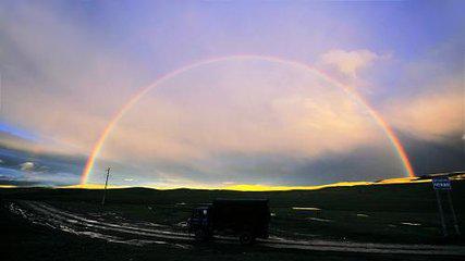 消失在人海是什么歌