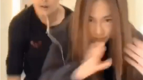 电话那头的你可知道是什么歌