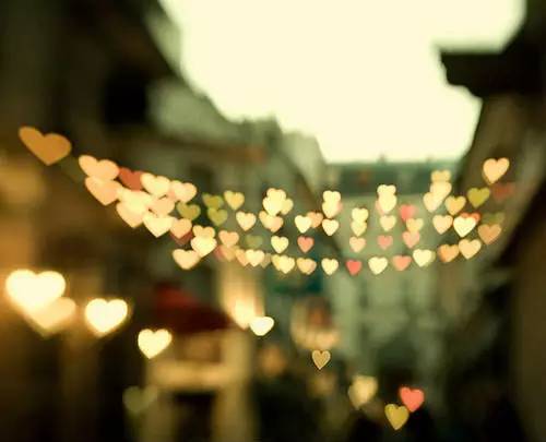 我明白要你爱是荒谬的要求什么歌