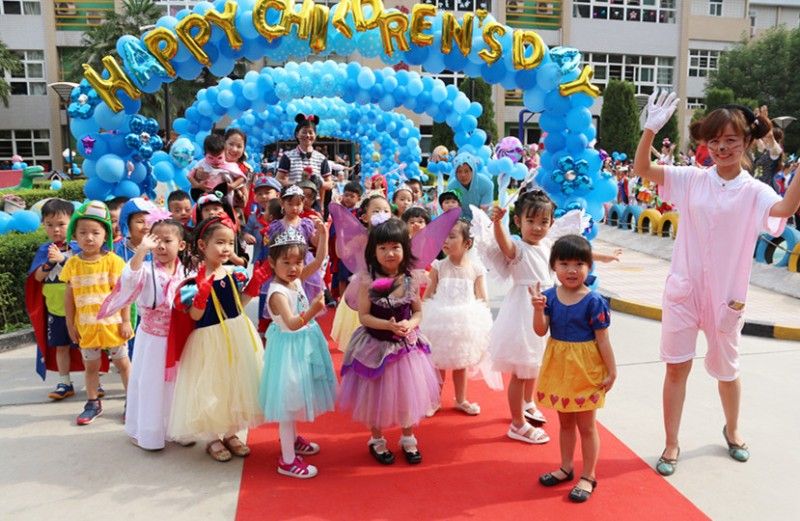 每个梦都得到祝福是什么歌