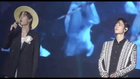 穿万水过千山是什么歌