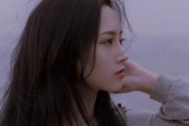 哭红了眼睛是什么歌