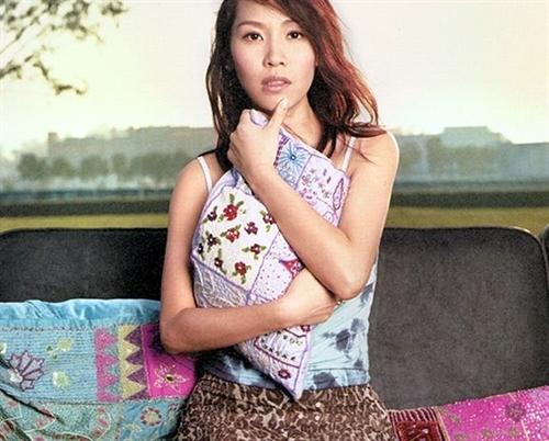 我像一个你可有可无的影子是什么歌