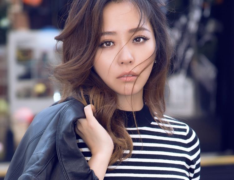 张靓颖一个啊字是什么歌