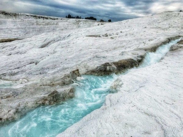 风中飘起温柔的小雨滴是什么歌