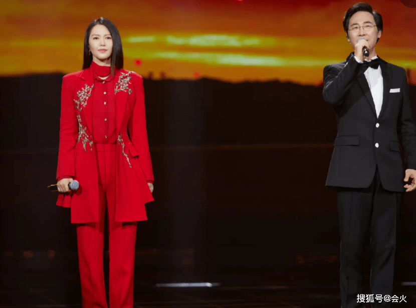 每一寸土都有人奔赴什么歌