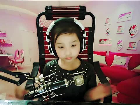 我乘着风飞过来是什么歌