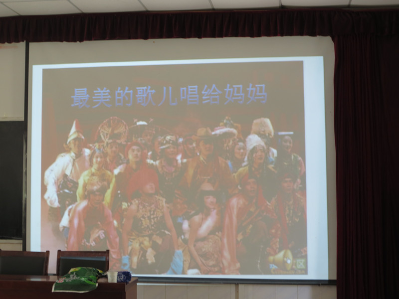 我放歌万里外,明月与我同在什么歌