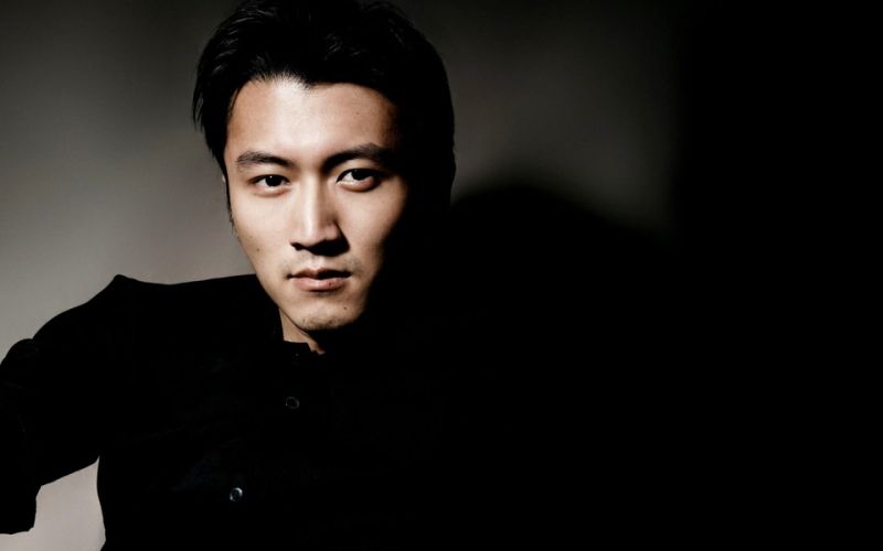 快活到半日也像一百万岁是什么歌