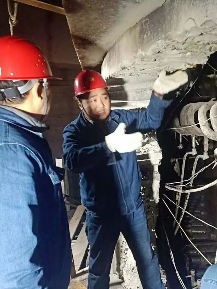 钢要炼铁要打是什么歌