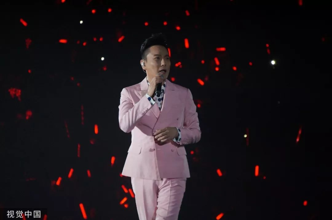 温柔的男人像海洋是什么歌