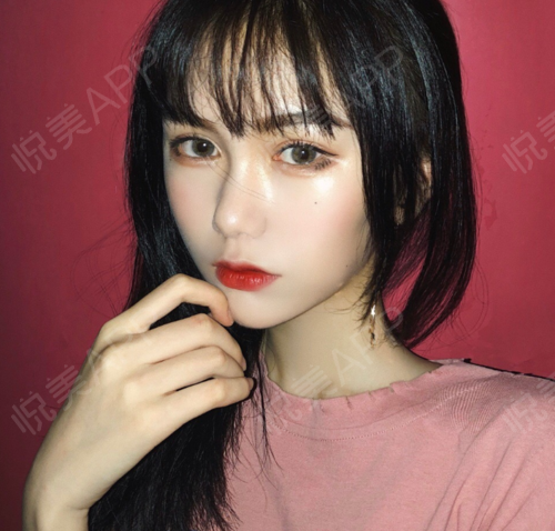 蹦沙嘎啦嘎呀是什么歌曲