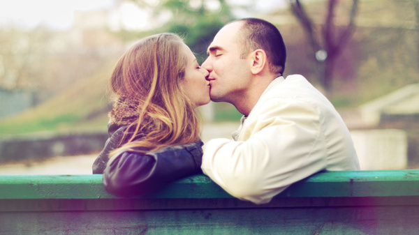 简单的浪漫是我爱的平凡是什么歌