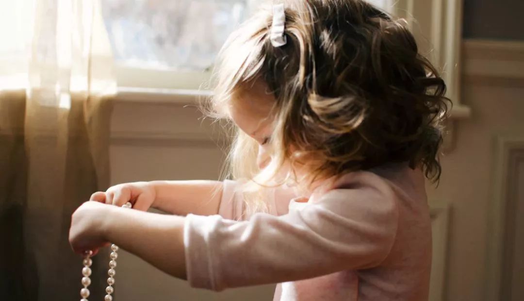 你是我的女孩不一般的乖是什么歌