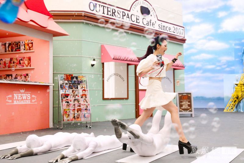 yeahyeahyeahyeahyeah什么歌