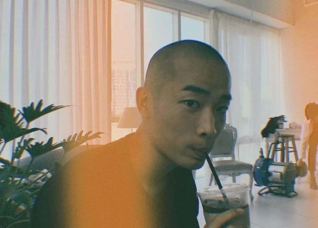 还要多久多长多伤是什么歌