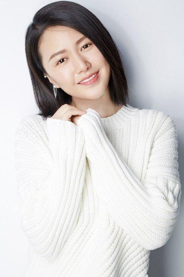 谭维维我们去大草原的湖边是什么歌