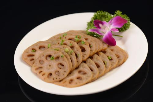 藕虽断了丝还连什么歌