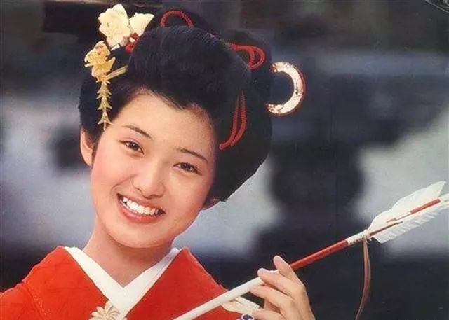 babybabyonemoretime什么歌