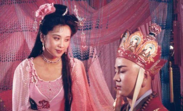 欢乐就在今宵是什么歌