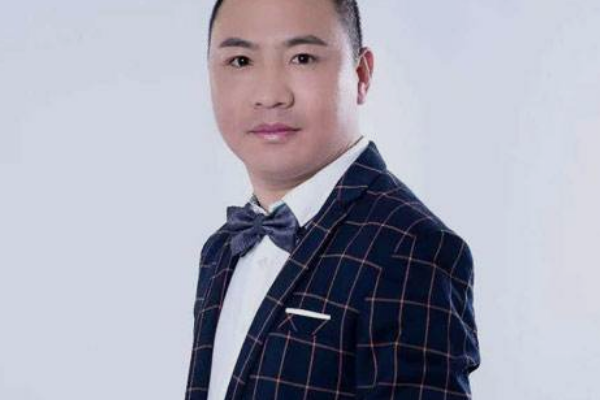 忘了吧满眼的泪花这是什么歌曲