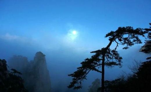 我欲乘风归去 是什么歌