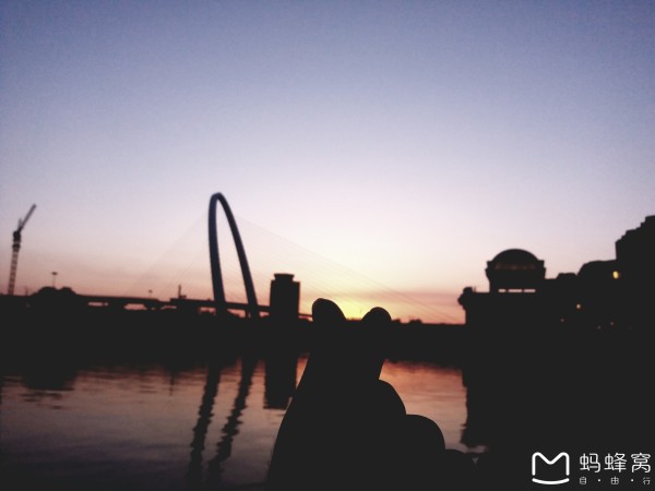 背背背起了行囊是什么歌