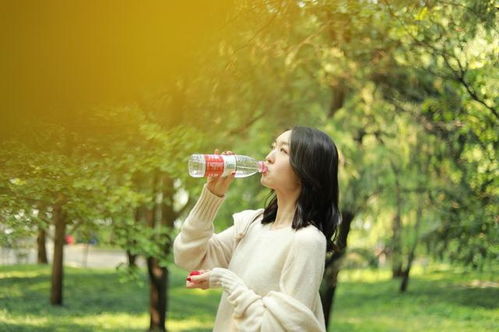 2岁小女孩唱我希望你被爱着，儿童唱的我希望你被爱着