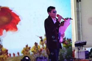 《咱们屯里的人》，刘老根片尾曲