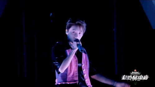 一个男的唱的低音babybaby，baby i know重低音男声