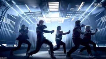 一个歌曲mv是打架的那个，韩国mv兄弟打架全死了