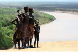 一个很火的原始部落歌曲，非洲原始部落好听的音乐